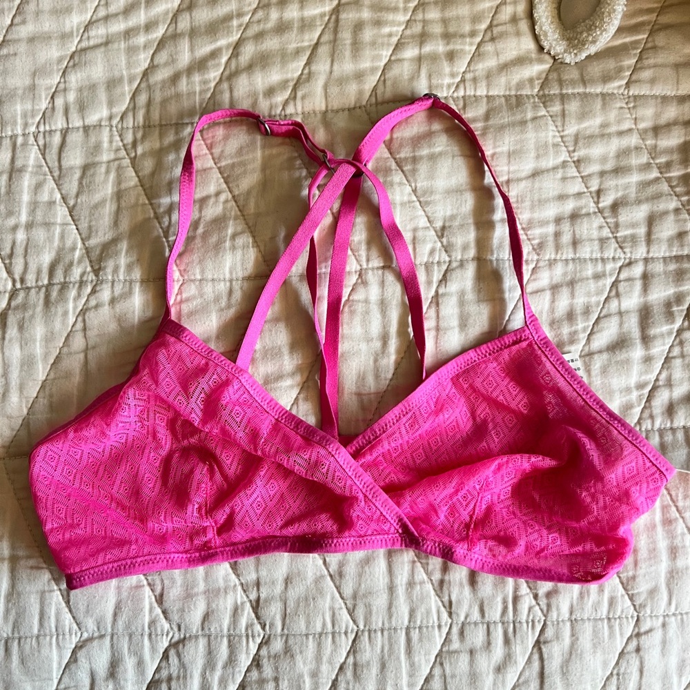 BRAND NEW Gilly Hicks Unlined Sheer Bralette